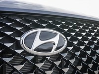 2026 Hyundai Venue Ultimate IVT w/Denim Interior