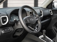 2025 Hyundai Venue Ultimate IVT w/Black Interior