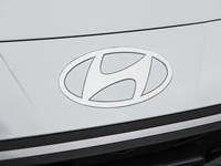 2026 Hyundai Elantra Essential IVT