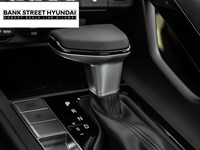 2025 Hyundai Elantra HEV Luxury DCT