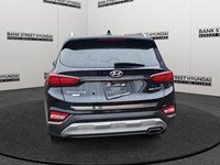 2019 Hyundai Santa Fe 2.0T Ultimate AWD w/Dark Chrome Accent