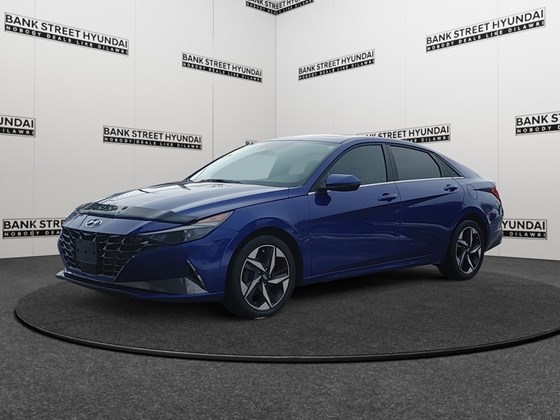 2023 Hyundai Elantra Luxury