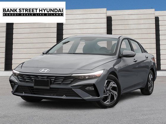 2025 Hyundai Elantra Luxury w/Two-Tone Interior