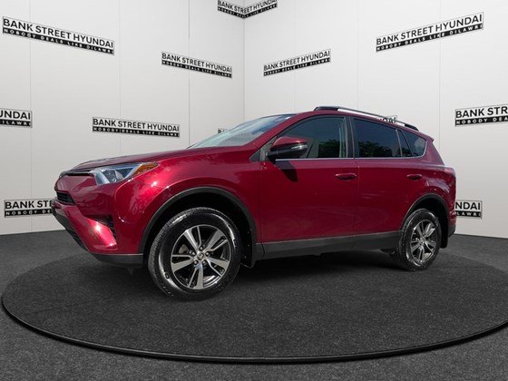 2018 Toyota RAV4 LE