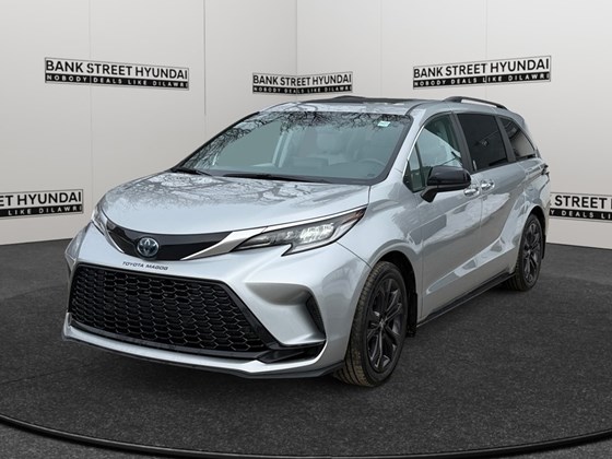 2023 Toyota Sienna XSE 7-Passenger