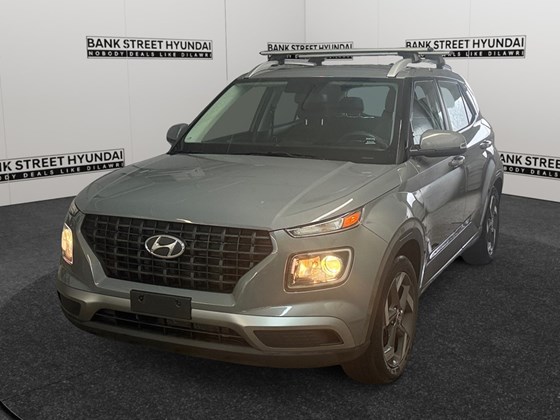 2022 Hyundai Venue Trend