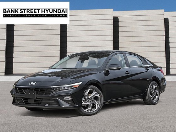 2025 Hyundai Elantra Luxury w/Two-Tone Interior