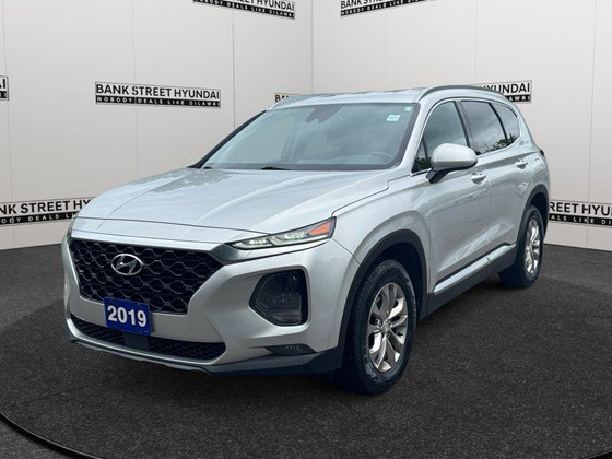 2019 Hyundai Santa Fe Essential w/Safety Package (A8)