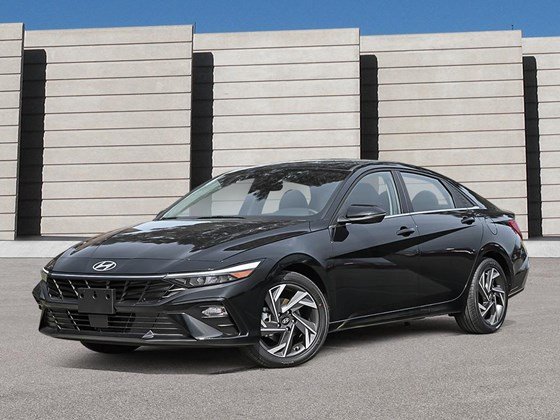 2025 Hyundai Elantra Luxury w/Two-Tone Interior