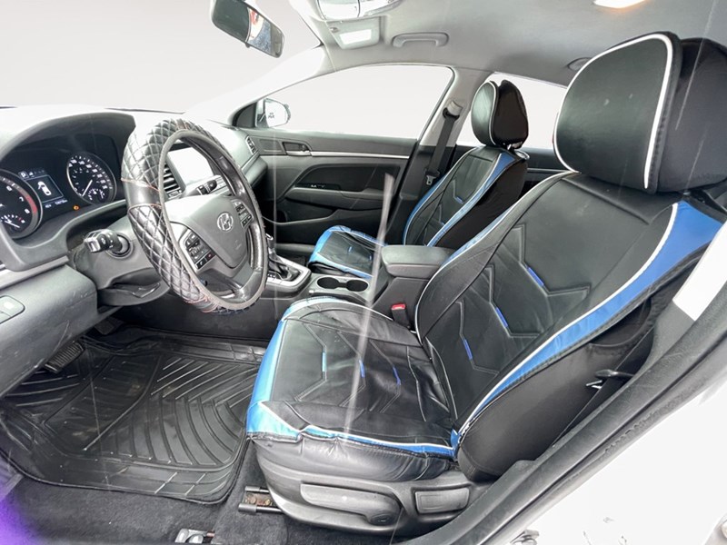 2017 Hyundai Elantra 4dr Sdn Auto GL '' AS TRADED ''