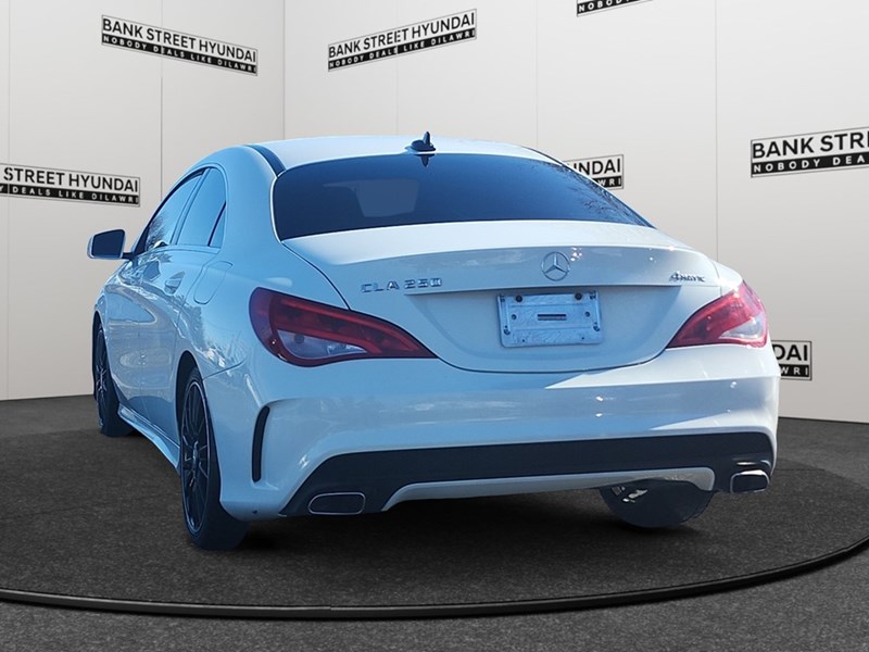 2016 Mercedes-Benz CLA-Class 4dr Sdn CLA 250 4MATIC