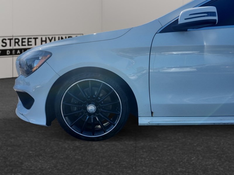 2016 Mercedes-Benz CLA-Class 4dr Sdn CLA 250 4MATIC