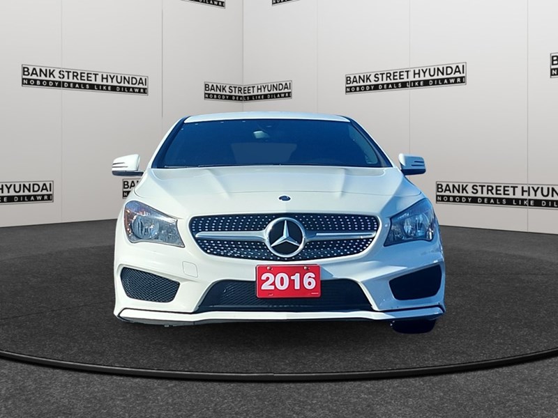 2016 Mercedes-Benz CLA-Class 4dr Sdn CLA 250 4MATIC