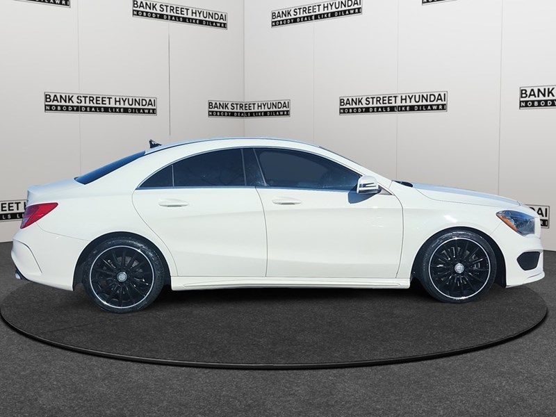 2016 Mercedes-Benz CLA-Class 4dr Sdn CLA 250 4MATIC