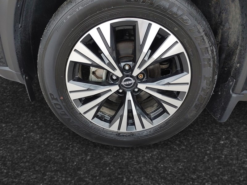 2023 Nissan Rogue AWD SV Midnight Edition