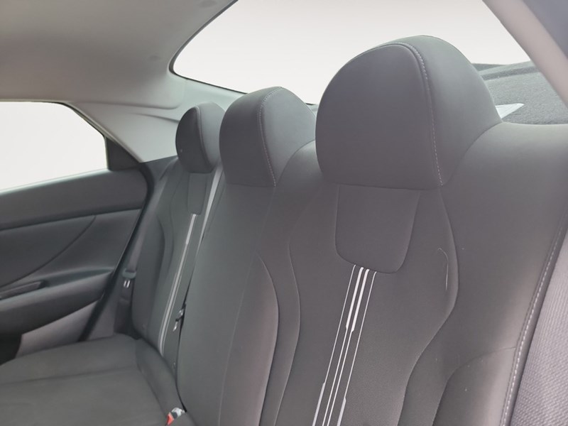 2021 Hyundai Elantra Preferred IVT
