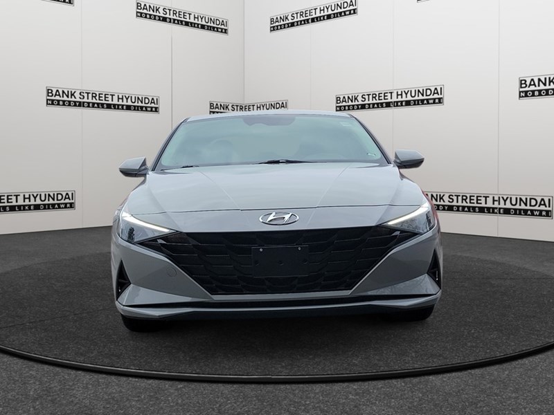 2021 Hyundai Elantra Preferred IVT