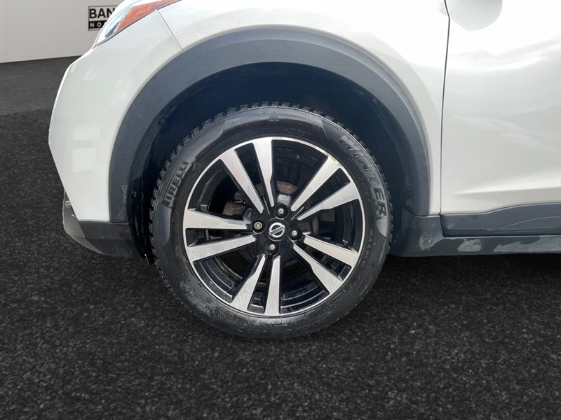 2020 Nissan Kicks SV FWD