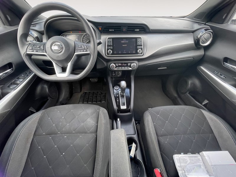 2020 Nissan Kicks SV FWD