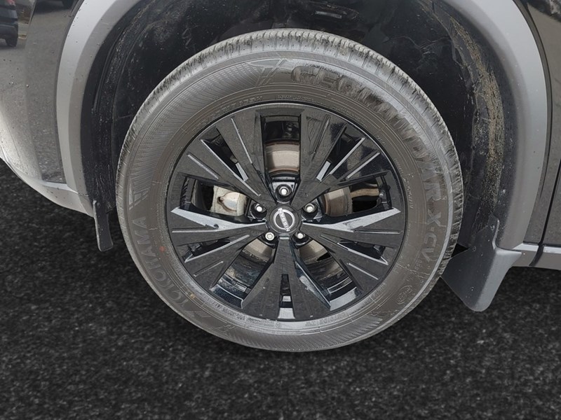 2023 Nissan Rogue AWD SV Midnight Edition