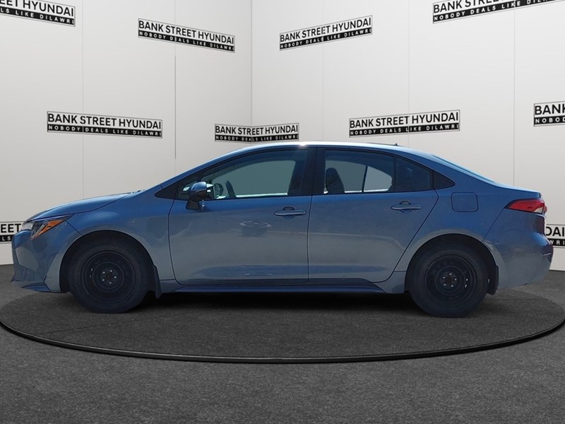 2020 Toyota Corolla LE CVT