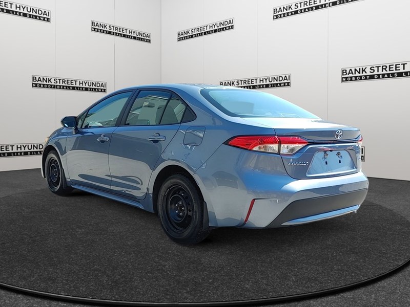 2020 Toyota Corolla LE CVT