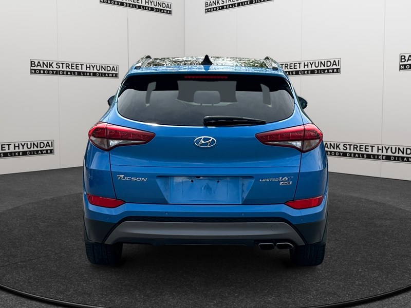 2016 Hyundai Tucson AWD 4dr 1.6L Limited