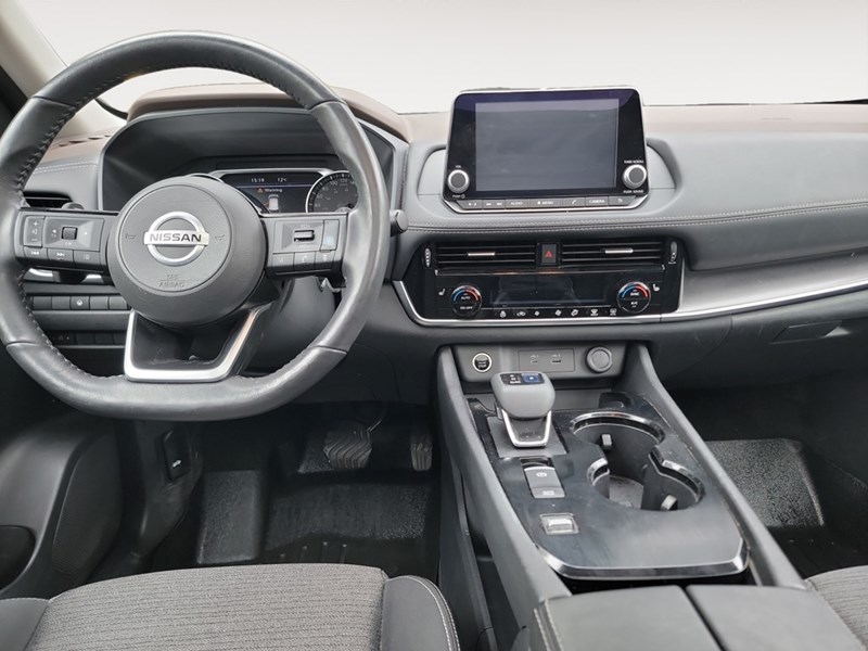 2021 Nissan Rogue FWD SV