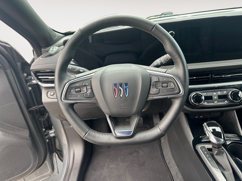 2024 Buick Envista FWD 4dr Sport Touring