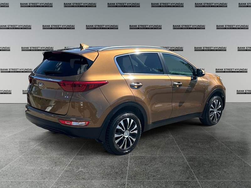 2017 Kia Sportage AWD 4dr EX