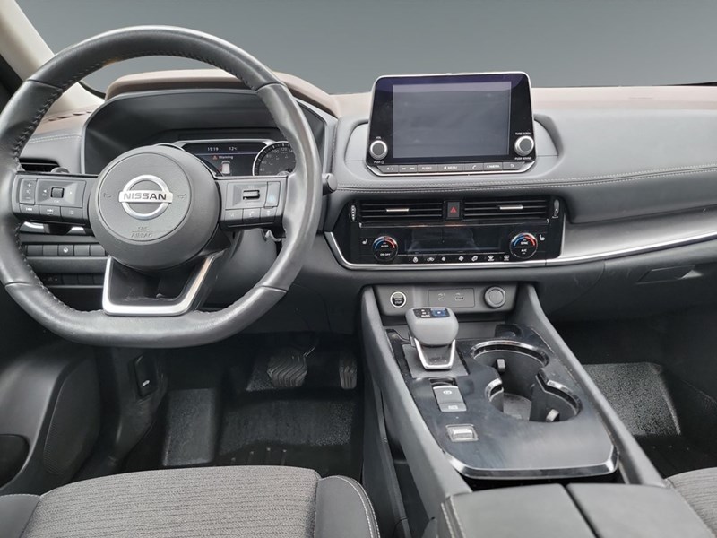 2021 Nissan Rogue FWD SV