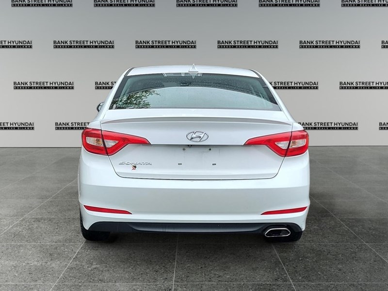 2017 Hyundai Sonata 4dr Sdn 2.4L Auto GL