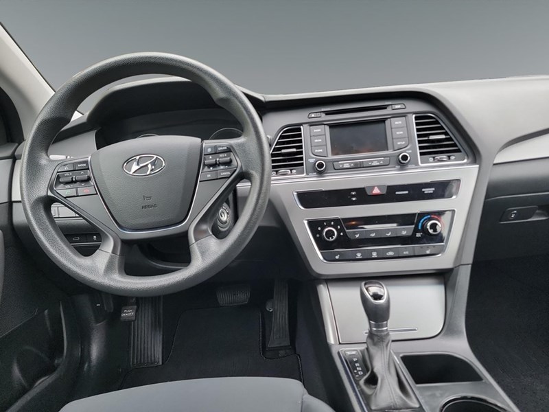 2017 Hyundai Sonata 4dr Sdn 2.4L Auto GL