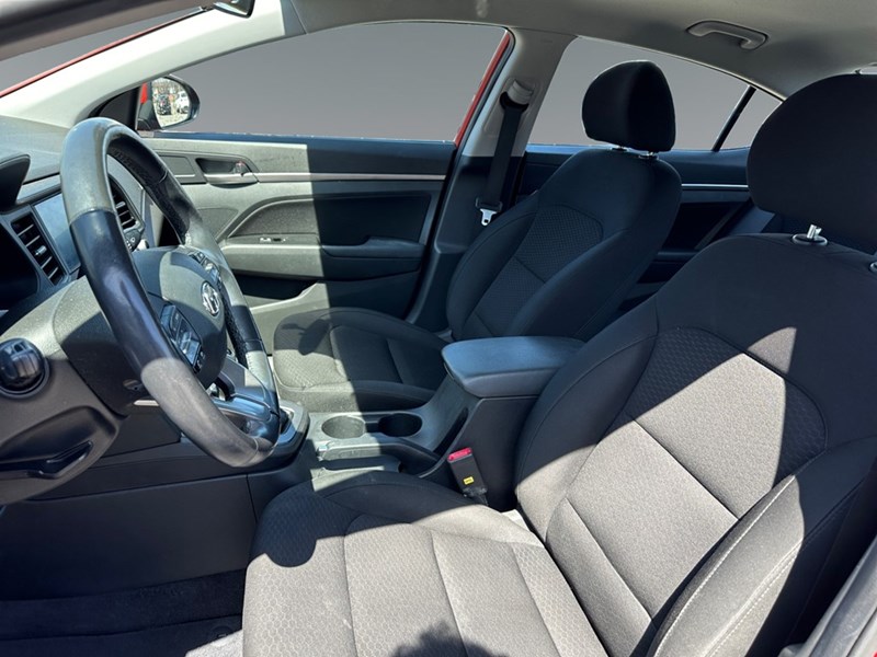 2020 Hyundai Elantra Preferred IVT