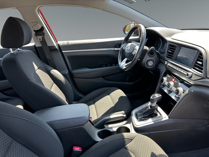 2020 Hyundai Elantra Preferred IVT