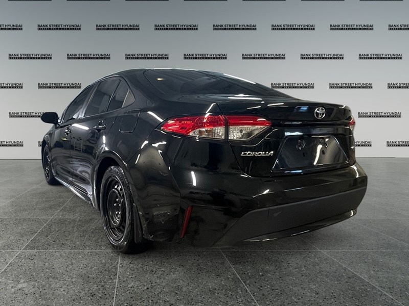 2020 Toyota Corolla LE CVT