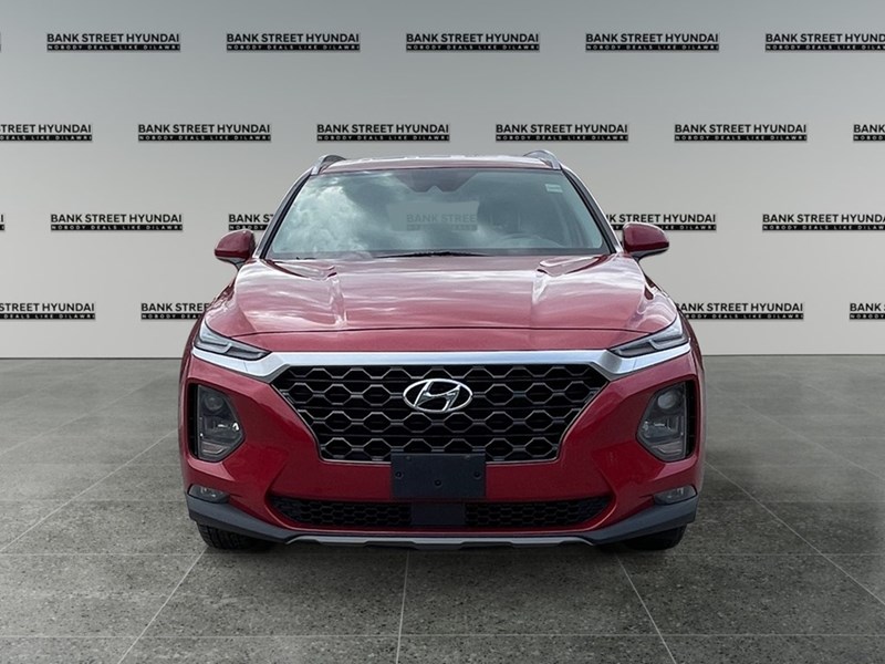 2019 Hyundai Santa Fe 2.4L Essential AWD w/Safety Package