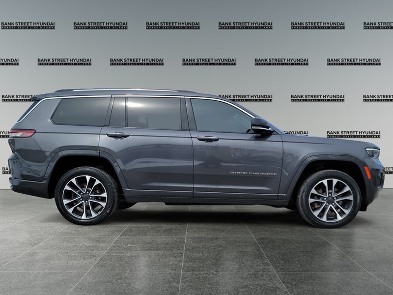 2022 Jeep Grand Cherokee L Overland 4x4