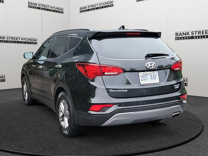 2017 Hyundai Santa Fe Sport AWD 4dr 2.4L Luxury