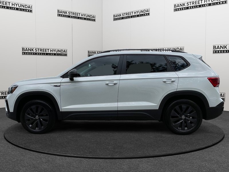 2022 Volkswagen Taos Trendline 4MOTION