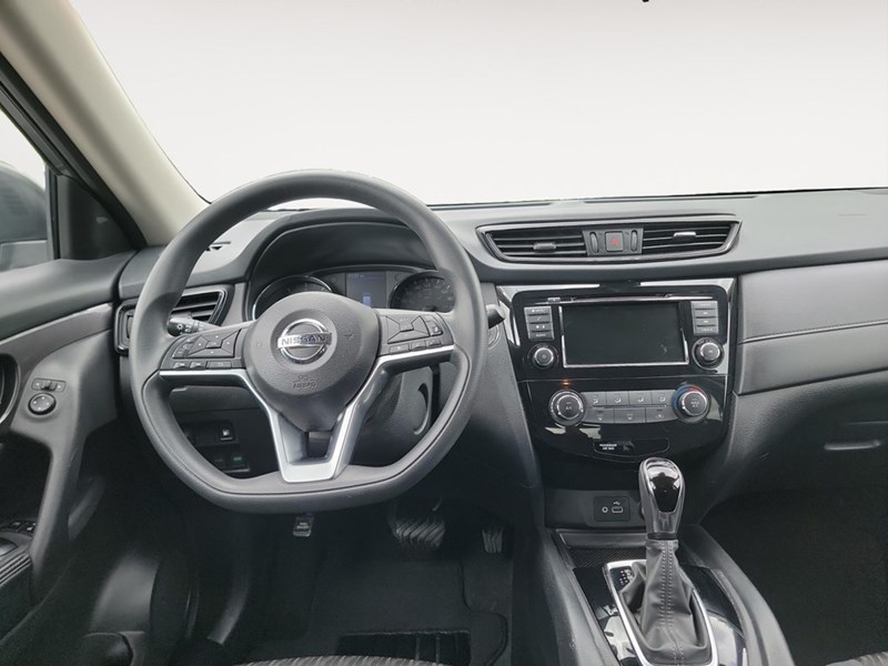 2019 Nissan Rogue FWD SV