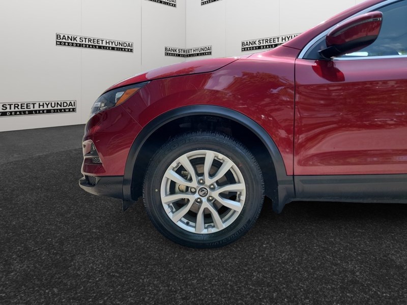 2023 Nissan Qashqai AWD SV CVT