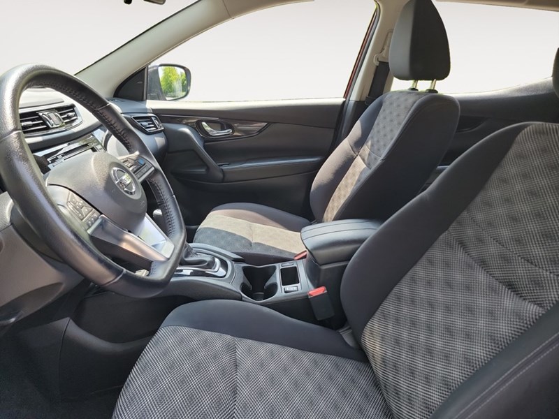 2023 Nissan Qashqai AWD SV CVT