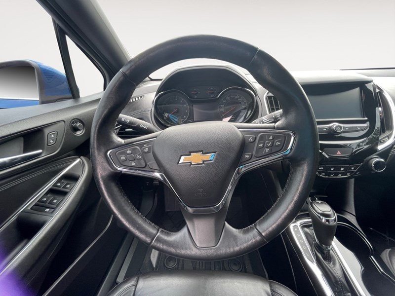 2018 Chevrolet Cruze 4dr HB 1.4L Premier w/1SF