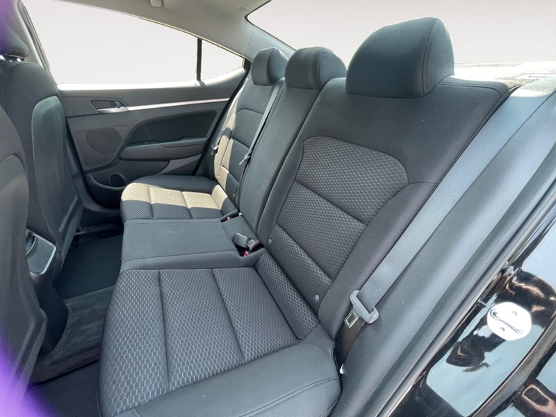 2020 Hyundai Elantra Preferred w/Sun & Safety Package IVT