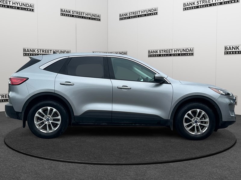 2021 Ford Escape SE AWD