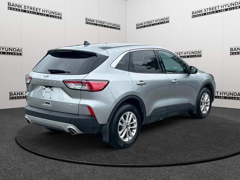 2021 Ford Escape SE AWD