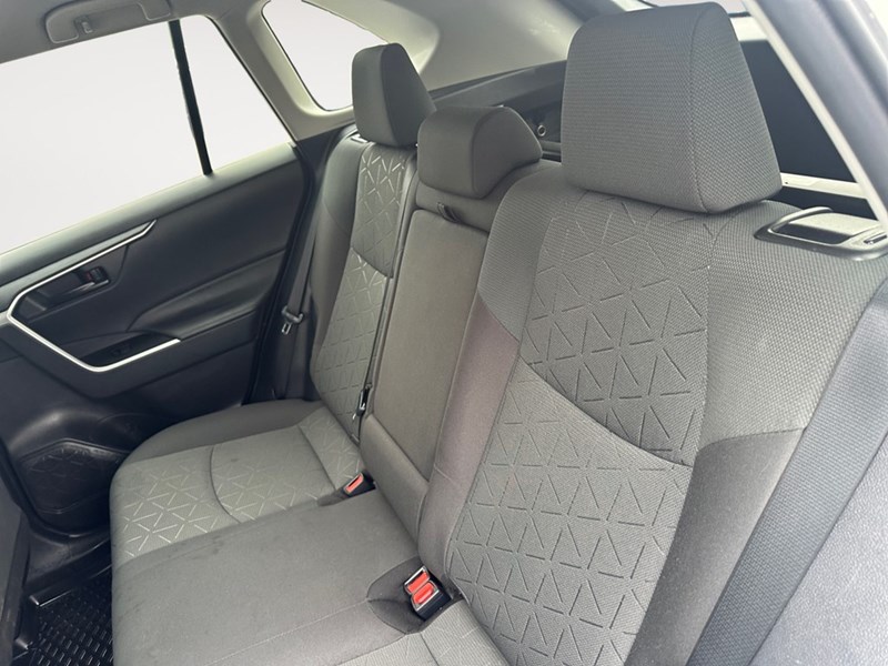 2023 Toyota RAV4 LE AWD