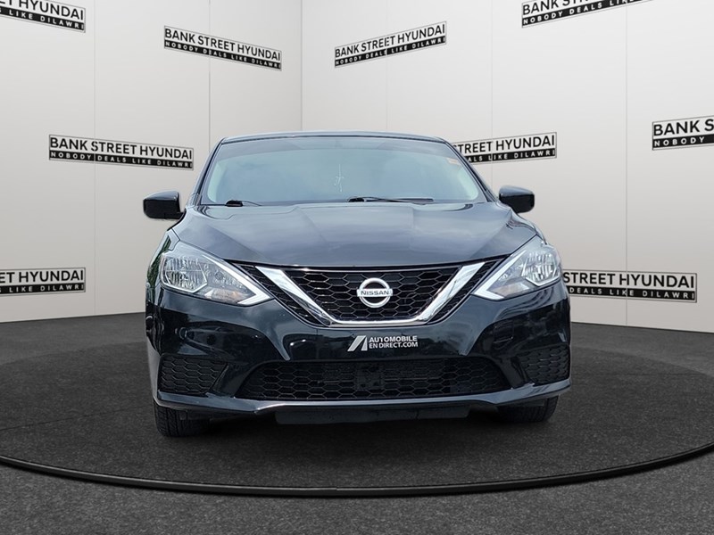 2017 Nissan Sentra 4dr Sdn CVT SV