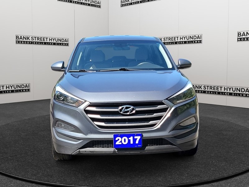 2017 Hyundai Tucson FWD 4dr 2.0L